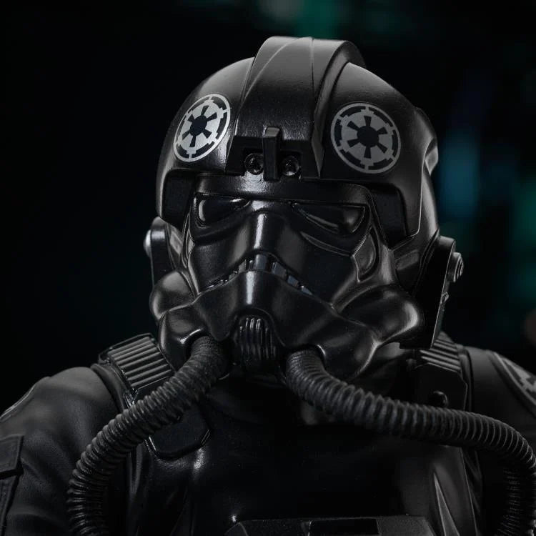 Preventa Estatua TIE Fighter Pilot (Edición limitada) (Resina) - Star Wars: A New Hope - Premier Collection marca Diamond Select Toys escala 1/6