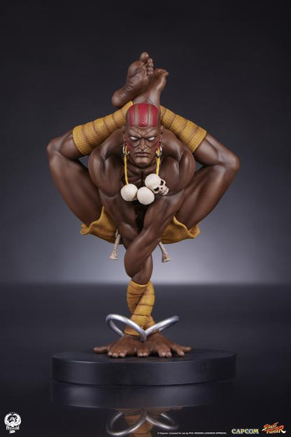 Preventa Set Estatuas Akuma & Dhalsim - Street Jam - Street Fighter marca PCS Collectibles escala 1/10