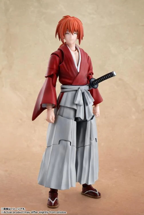 Preventa Figura Kenshin Himura - Rurouni Kenshin: Meiji Swordsman Romantic Story - S.H.Figuarts marca Bandai Spirits escala pequeña 1/12