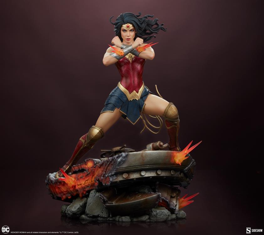 Preventa Estatua Wonder Woman: Saving the Day - DC Comics marca Sideshow Collectibles Premium Format (50 cm)