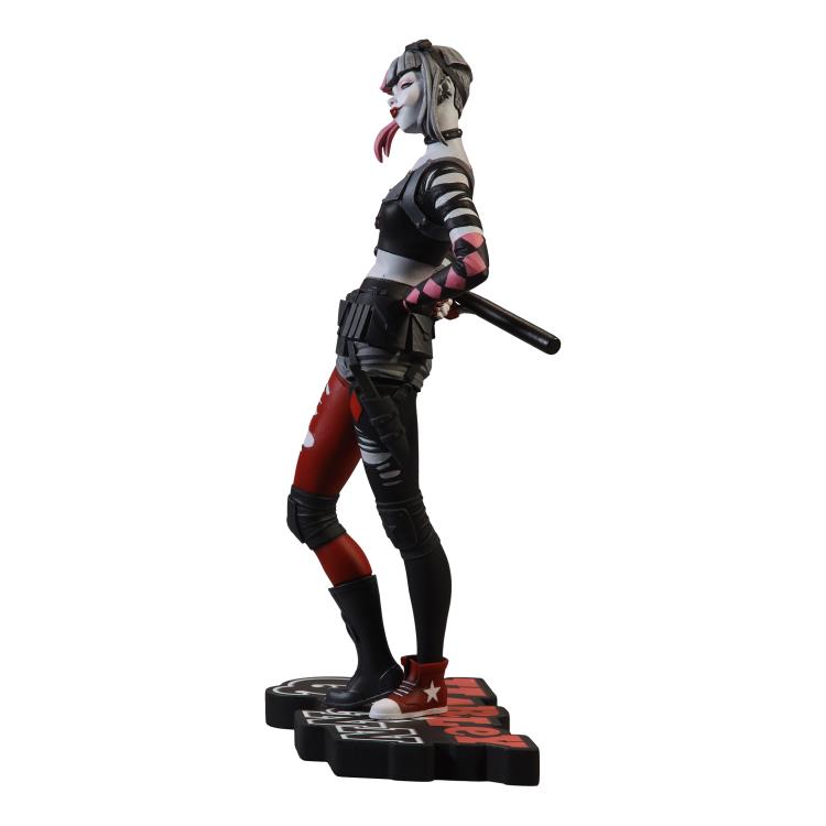 Preventa Estatua Harley Quinn (Simone Di Meo version) (Edición Limitada) (Poliresina)- Red & White & Black - DC Comics marca McFarlane Toys x DC Direct escala 1/10