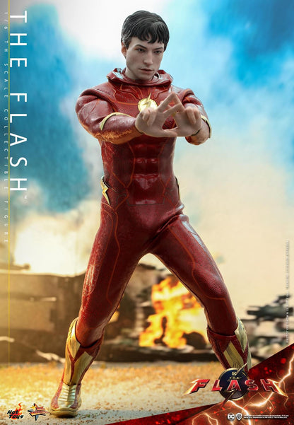 Preventa Figura THE FLASH - The Flash marca Hot Toys MMS713 escala 1/6