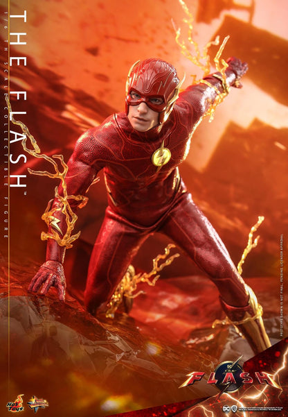 Preventa Figura THE FLASH - The Flash marca Hot Toys MMS713 escala 1/6