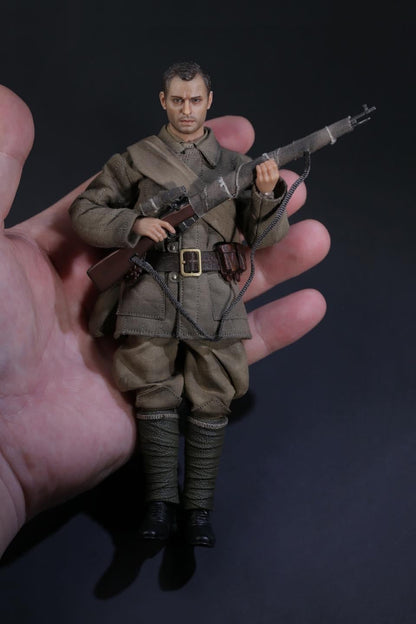 Pedido Figura Vassili Soviet Sniper marca Poptoys CMS010 escala pequeña 1/12