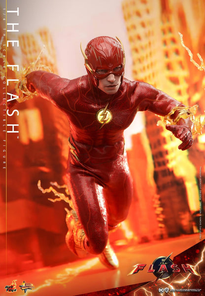 Preventa Figura THE FLASH - The Flash marca Hot Toys MMS713 escala 1/6