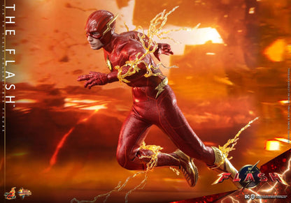 Preventa Figura THE FLASH - The Flash marca Hot Toys MMS713 escala 1/6