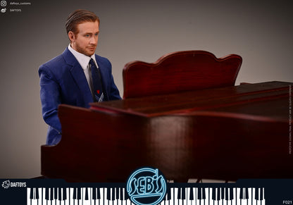 Pedido Figura Seb's con piano (Deluxe version) marca Daftoys F021DX escala 1/6