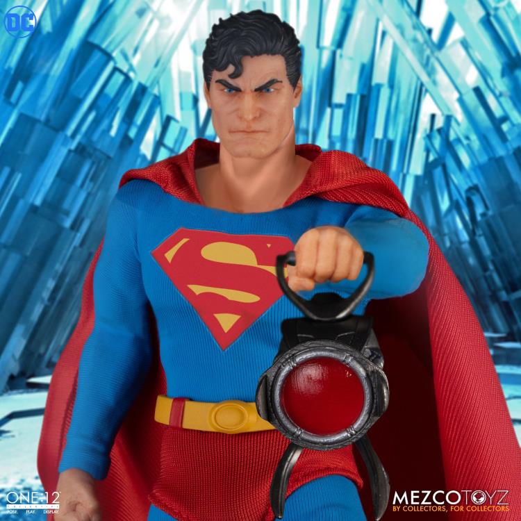 Pedido Figura Superman - Man of Steel Edition One:12 Collective marca Mezco Toyz 76553 escala pequeña 1/12