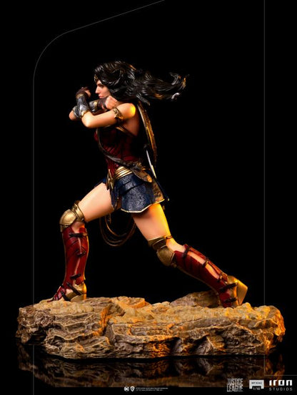 Pedido Estatua Wonder Woman - Zack Snyder's Justice League - Battle Diorama Series (BDS) - marca Iron Studios escala de arte 1/10