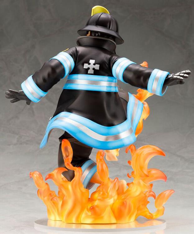 Pedido Estatua Shinra Kusakabe (con bono) - Fire Force - ArtFX J marca Kotobukiya escala 1/8