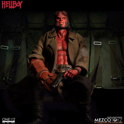 Pedido Figura Hellboy (2019) - One:12 Collective marca Mezco Toyz escala pequeña 1/12