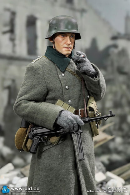 Pedido Figura Winter - WWII German WH Infantry Oberleutnant marca DID D80159 escala 1/6