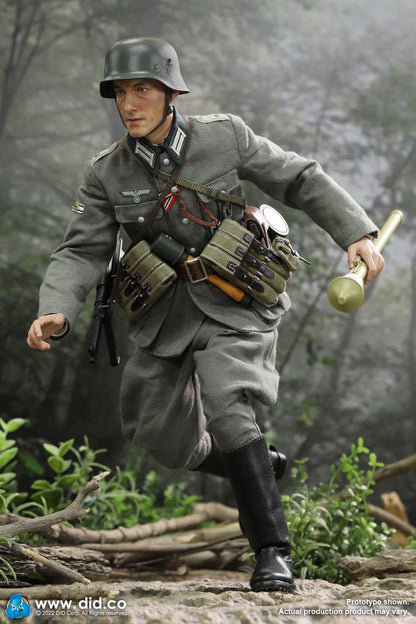 Pedido Figura Winter - WWII German WH Infantry Oberleutnant marca DID D80159 escala 1/6