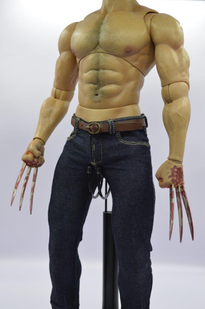 Figura Wolfman marca EM Custom Studios escala 1/6