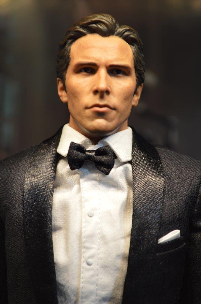 [EN STOCK] Figura Billionaire con Tuxedo marca EM Custom Studios escala 1/6