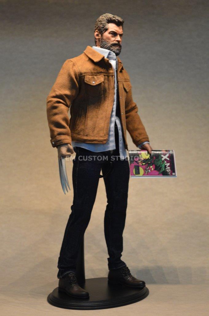 Figura Wolfman con traje casual y comic escala 1/6