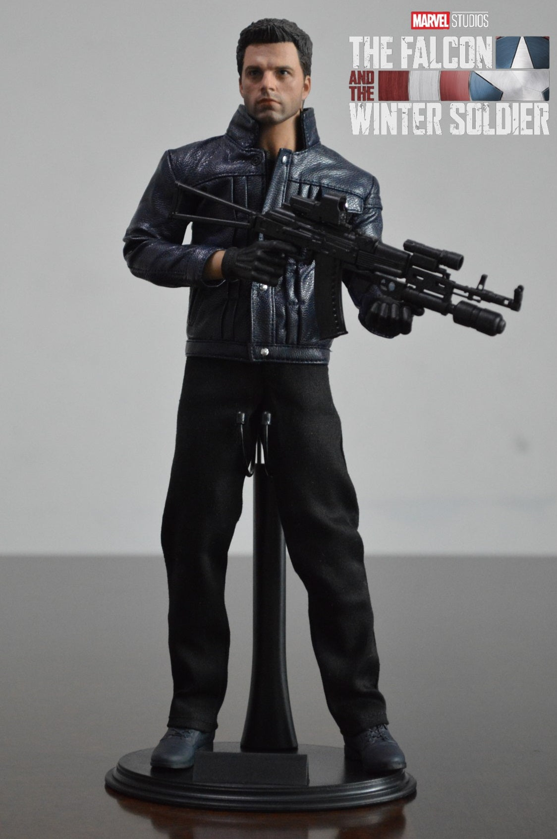 Figura Buck marca EM Custom Studios escala 1/6