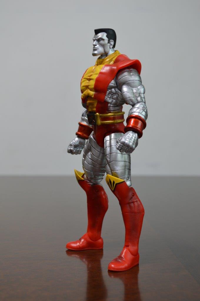 [EN STOCK] Figura Colossus Marvel Select marca Diamond Select