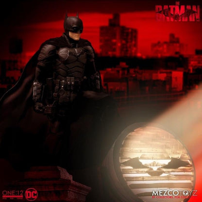 Pedido Figura Batman - The Batman One:12 Collective marca Mezco Toyz 76593 escala pequeña 1/12