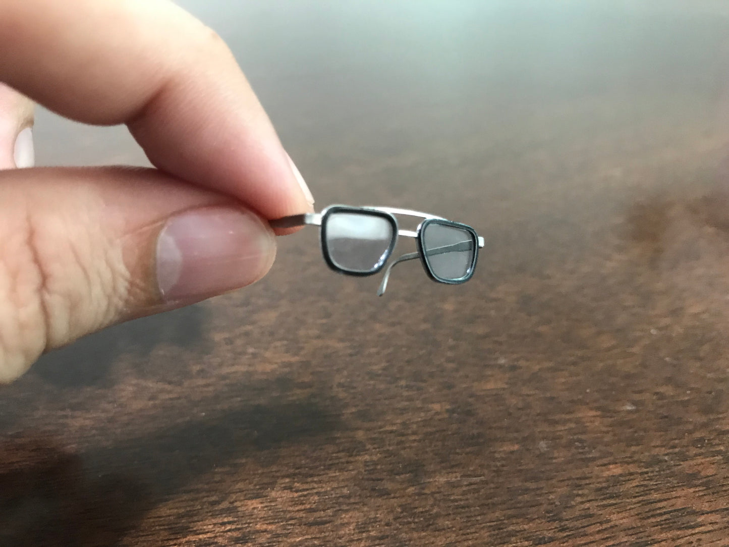 [EN STOCK] Accesorio Lentes Metálicos marca custom escala 1/6