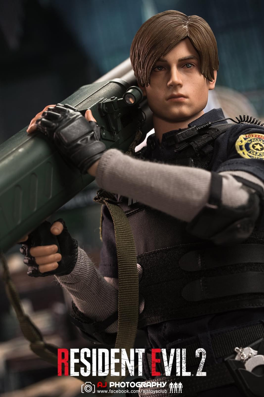 Pedido Figura Leon S. Kennedy de Resident Evil 2 marca Damtoys DMS030 escala 1/6