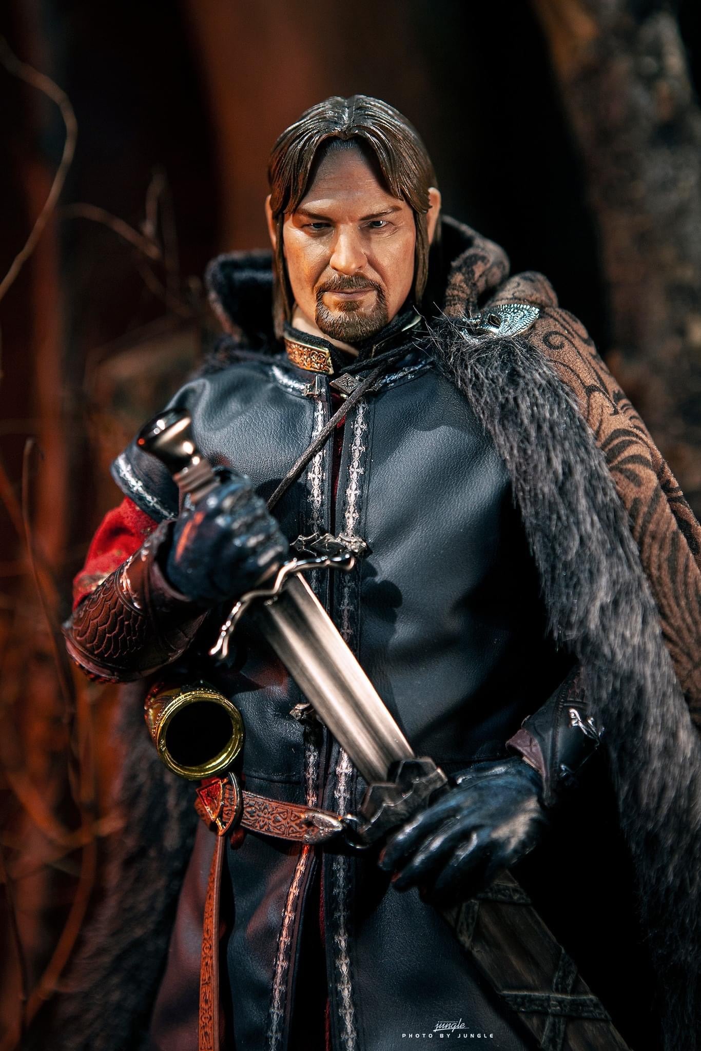 Pedido Figura Boromir - The Lord of the Rings Series marca Asmus Toys LOTR017Q escala 1/6 (BACK ORDER)