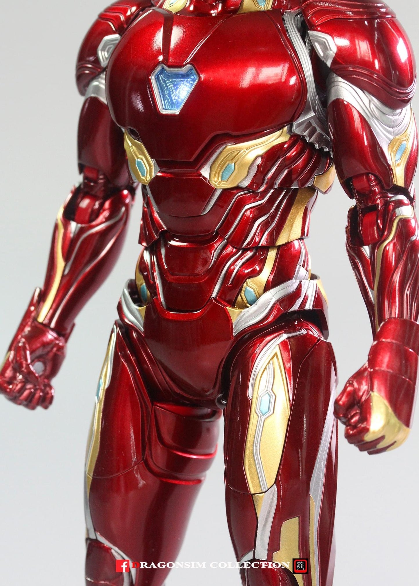 Pedido Figura DLX Iron Man Mark L (50) - Avengers: Infinity Saga marca Threezero 3Z0249 escala pequeña 1/12