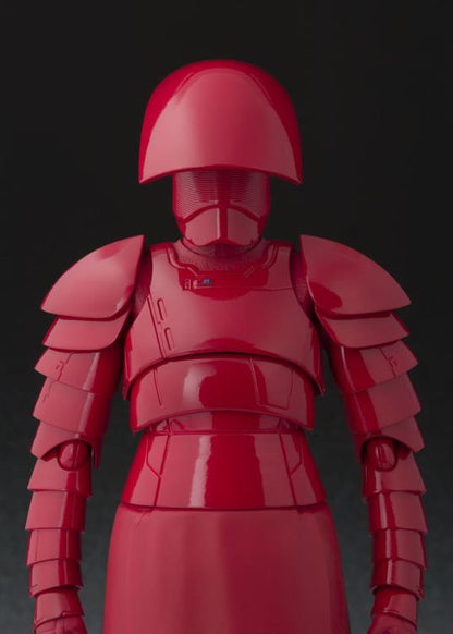 Pedido Figura Elite Praetorian Guard with Double Blade - Star Wars: The Last Jedi - S.H.Figuarts marca Bandai Spirits escala pequeña 1/12