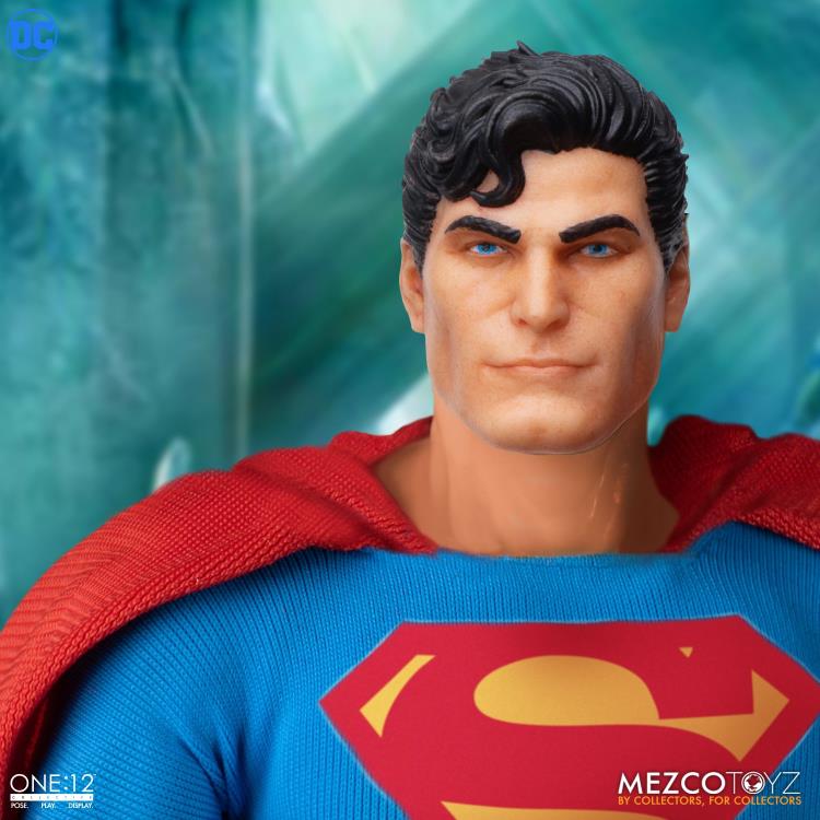 Pedido Figura Superman - Man of Steel Edition One:12 Collective marca Mezco Toyz 76553 escala pequeña 1/12