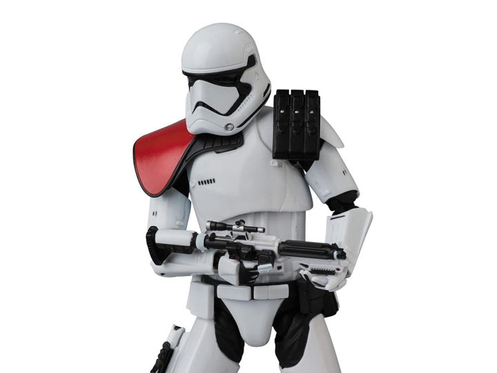 Pedido Figura First Order Stormtrooper - Star Wars: The Last Jedi - MAFEX marca Medicom Toy No.068 escala pequeña 1/12