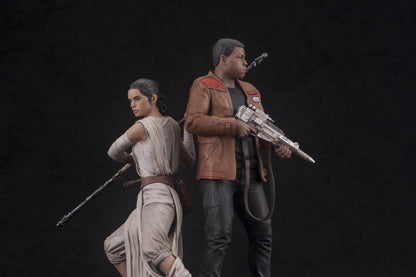 Pedido Estatua Rey & Finn Set - Star Wars: The Force Awakens - ArtFX + marca Kotobukiya escala 1/10