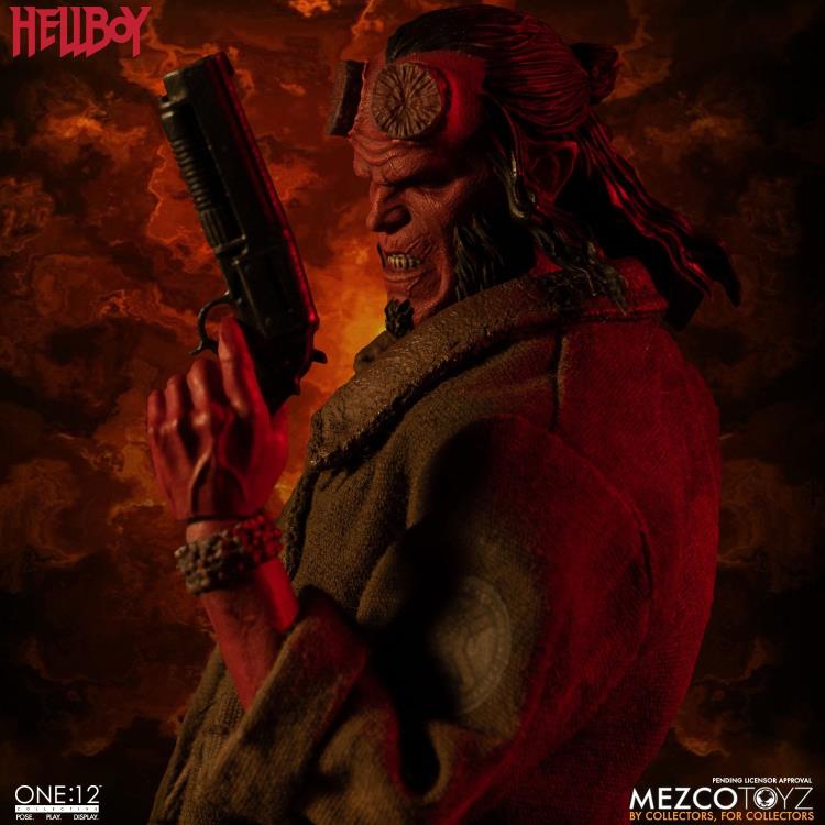 Pedido Figura Hellboy (2019) - One:12 Collective marca Mezco Toyz escala pequeña 1/12