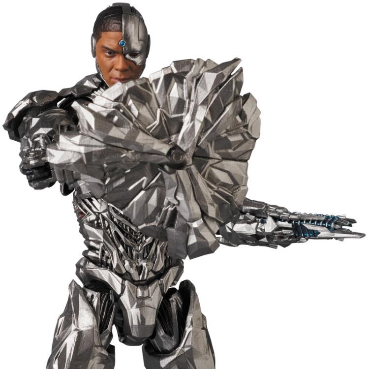 Pedido Figura Cyborg - Justice League - MAFEX marca Medicom Toy No.063 escala pequeña 1/12