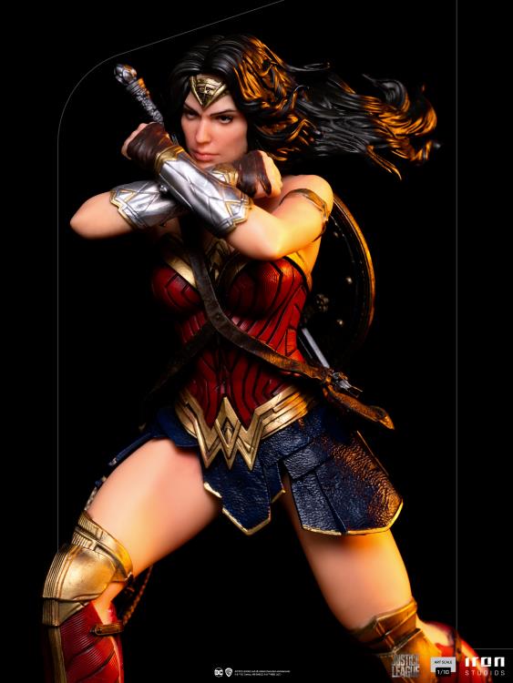 Pedido Estatua Wonder Woman - Zack Snyder's Justice League - Battle Diorama Series (BDS) - marca Iron Studios escala de arte 1/10