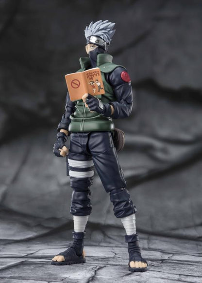 Pedido Figura Kakashi Hatake (Famed Sharingan Hero) - Naruto: Shippuden - S.H.Figuarts marca Bandai Spirits escala pequeña 1/12