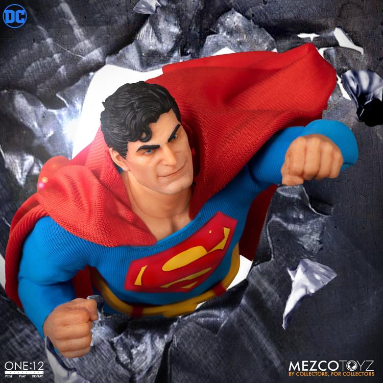 Pedido Figura Superman - Man of Steel Edition One:12 Collective marca Mezco Toyz 76553 escala pequeña 1/12