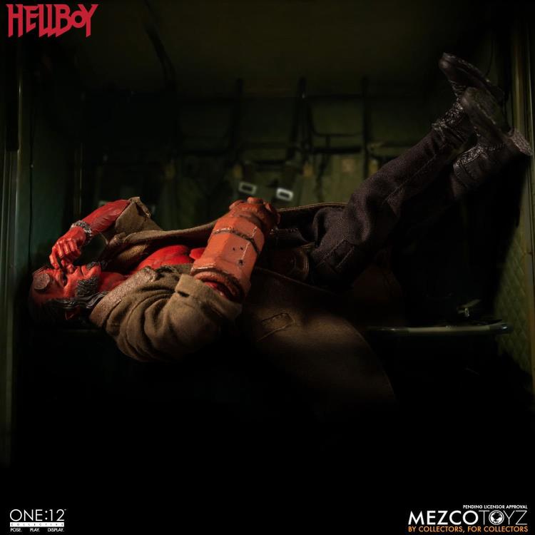 Pedido Figura Hellboy (2019) - One:12 Collective marca Mezco Toyz escala pequeña 1/12