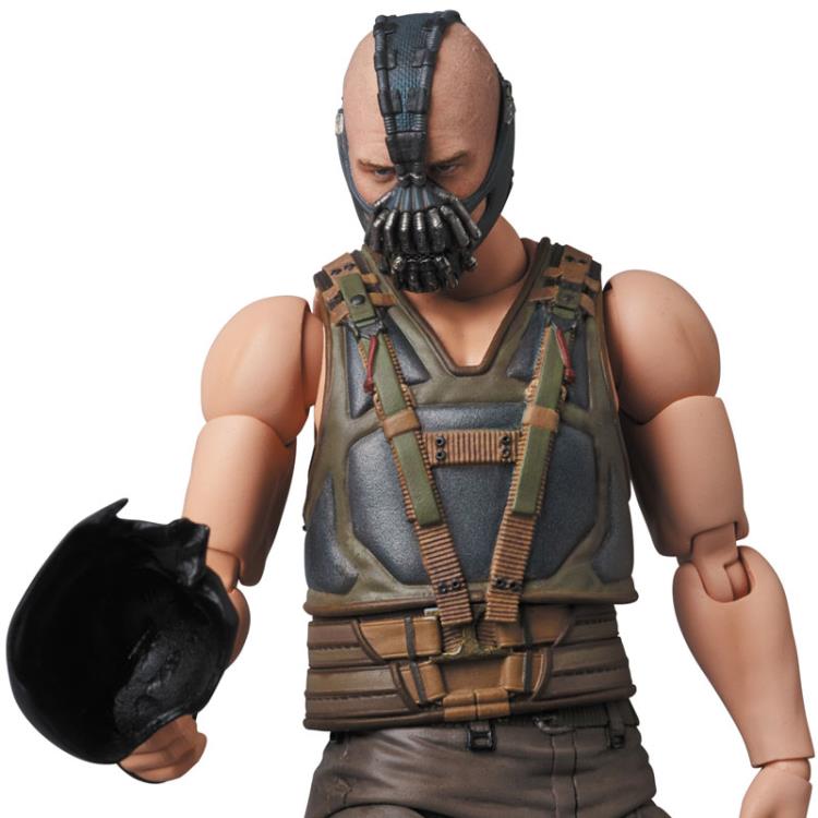 Pedido Figura Bane - The Dark Knight Rises - MAFEX marca Medicom Toy No.052 escala pequeña 1/12