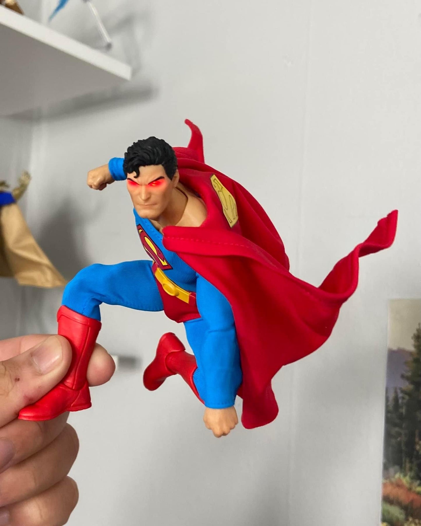 Pedido Figura Superman - Man of Steel Edition One:12 Collective marca Mezco Toyz 76553 escala pequeña 1/12