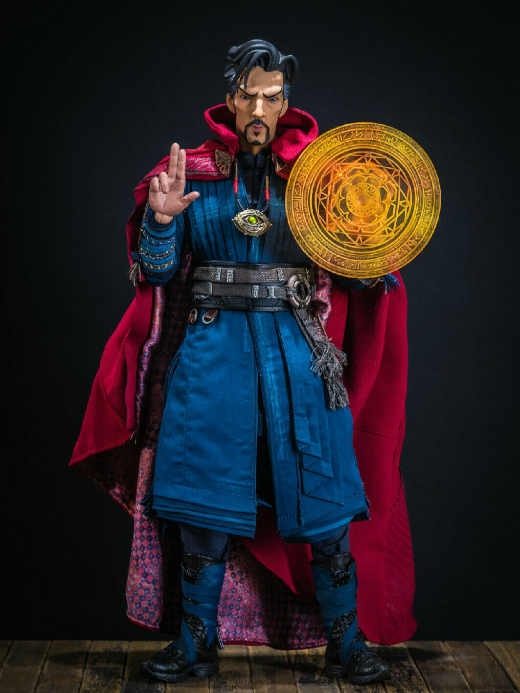 Pedido Cabeza Dr. Strange Animada marca FingerSnap escala 1/6