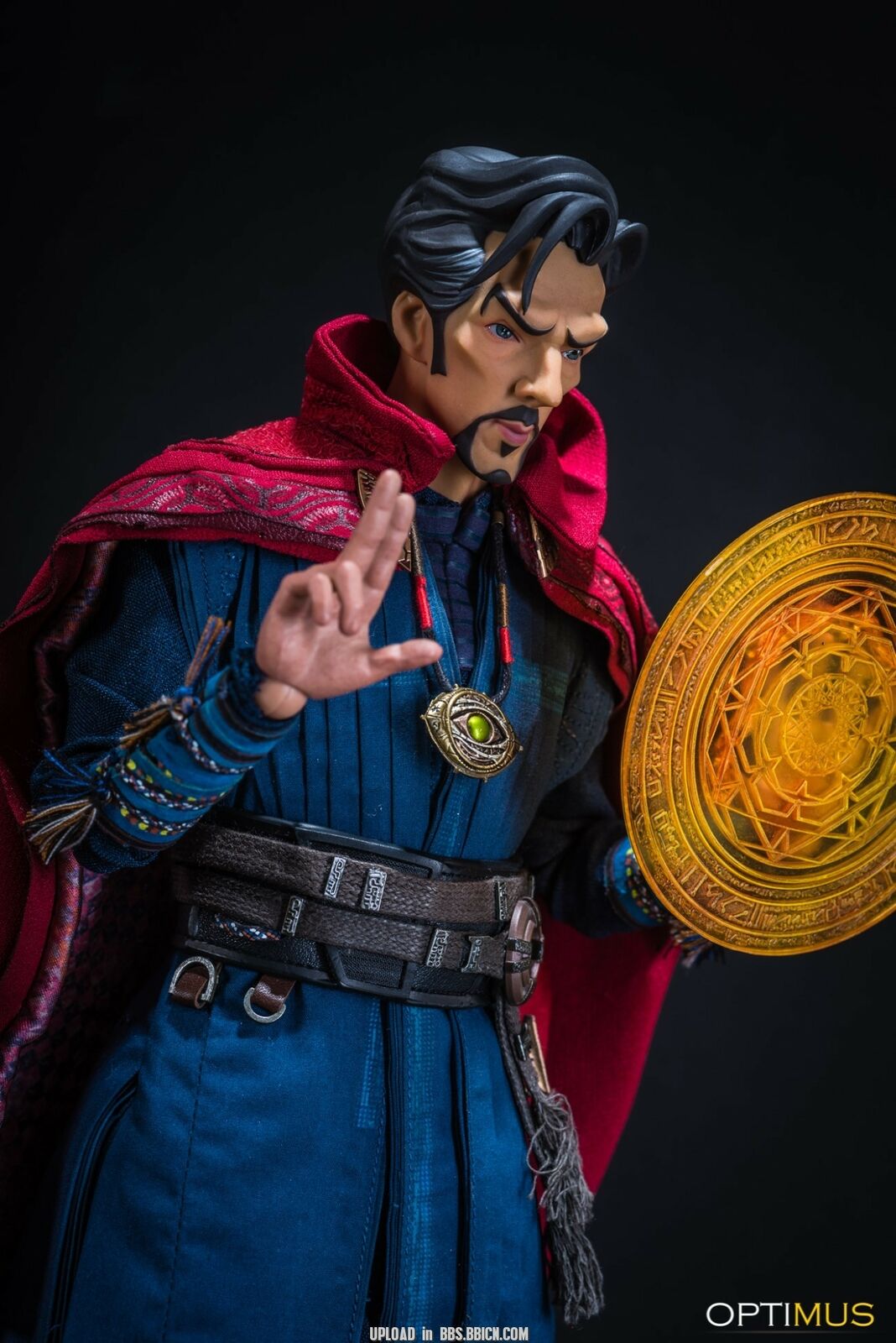 Pedido Cabeza Dr. Strange Animada marca FingerSnap escala 1/6