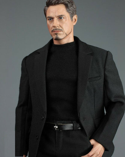 Figura Tony con traje negro marca EM Custom Studios escala 1/6