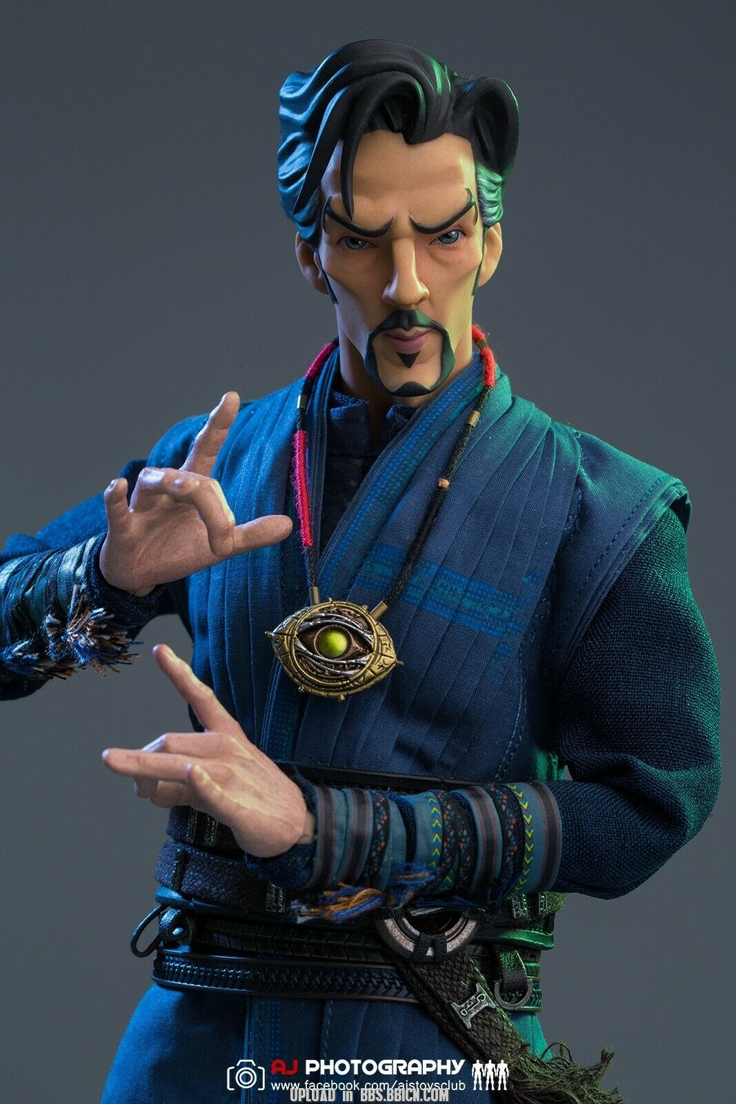 Pedido Cabeza Dr. Strange Animada marca FingerSnap escala 1/6